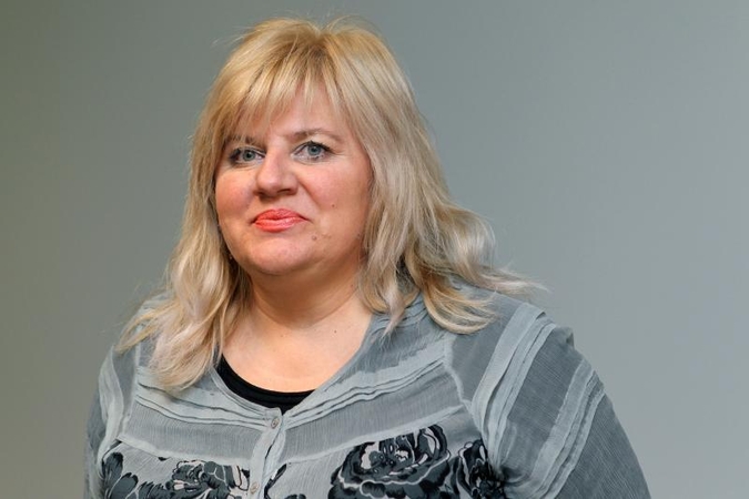 Kodėl D.Bilevičiūtė nevilki juodai ir nenešioja papuošalų?
