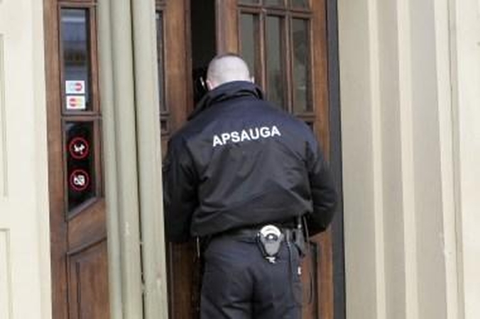 Siūloma įpareigoti renginių organizatorius samdyti apsaugininkus