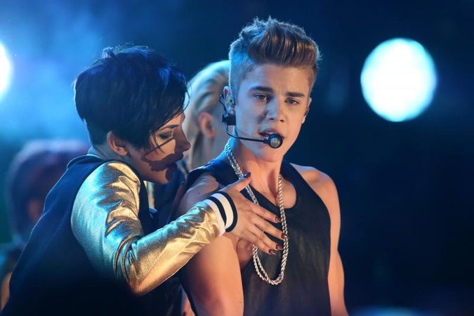 Gimtojoje Kanadoje J. Bieberį nušvilpė futbolo sirgaliai