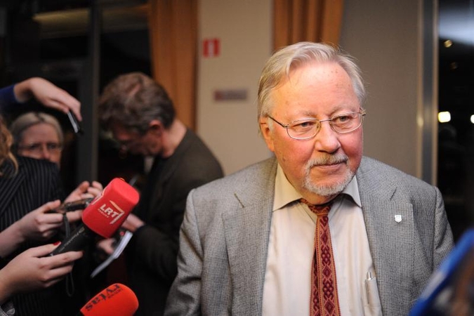 V. Landsbergis pagerbtas JAV fondo medaliu „Už tarnybą demokratijai“