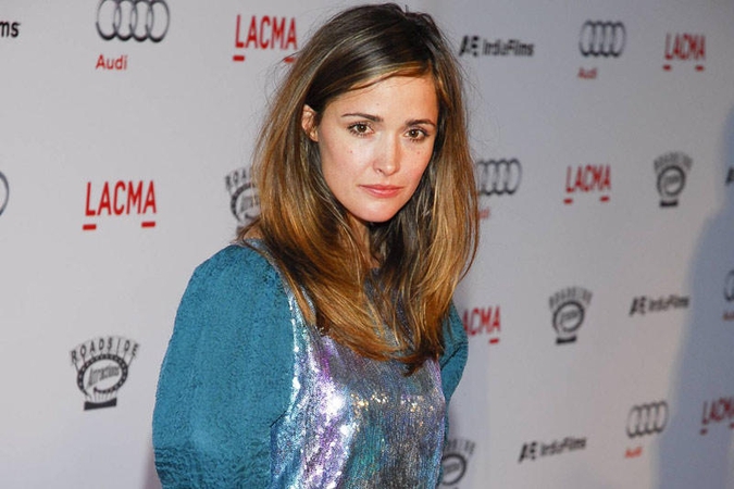 Rose Byrne tėvų namuose turi saugotis gyvačių