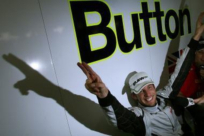 „Formulės-1“ lenktynes Australijoje laimėjo britas