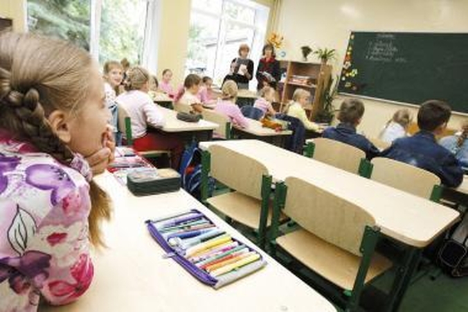 Planai: mokytojai turės būti su aukštuoju išsilavinimu