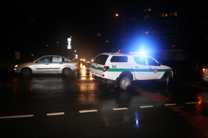 Vilniuje pėsčiųjų perėjoje partrenktos trys mergaitės