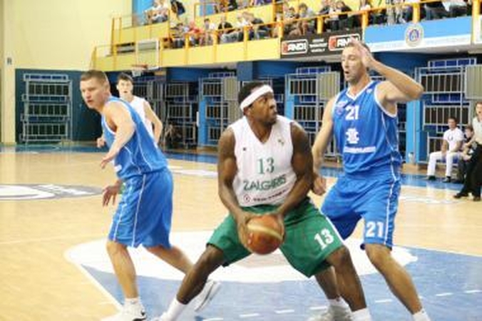 „Žalgiris“ laimėjo pirmąją draugišką dvikovą