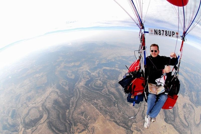 Amerikietis Alpes perskrido helio balionų puokšte (foto)