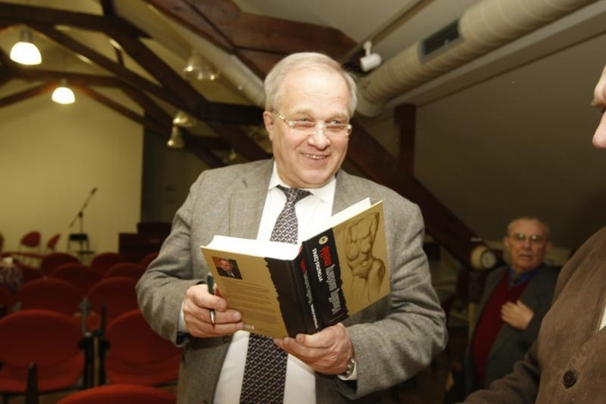 Klaipėdos politikas pristatė šokiruojantį romaną