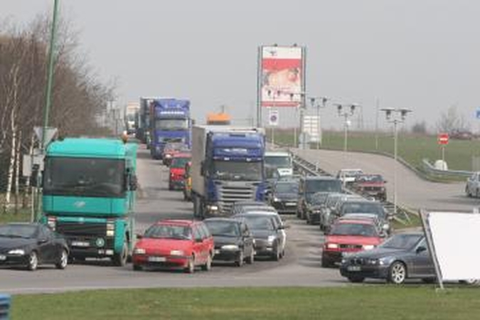 Kokios populiariausios automobilių spalvos? 