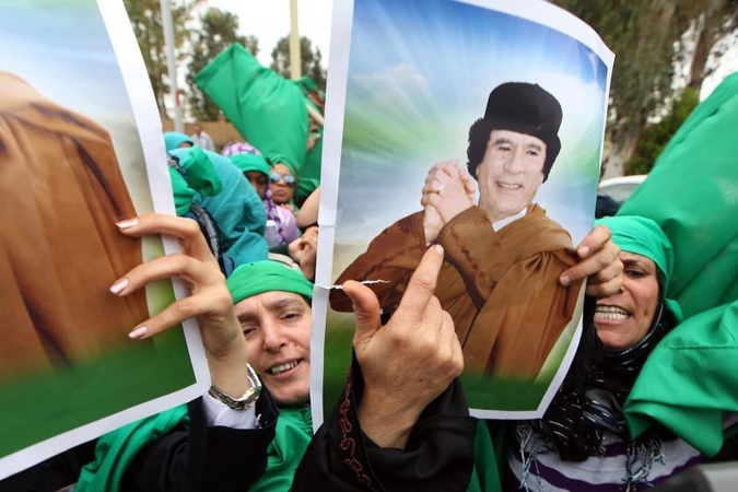 M.Kadhafi pareiškė neketinąs palikti Libijos