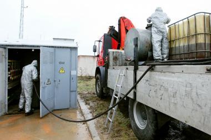 Kauno rajone siaučia transformatorinių alyvos vagys