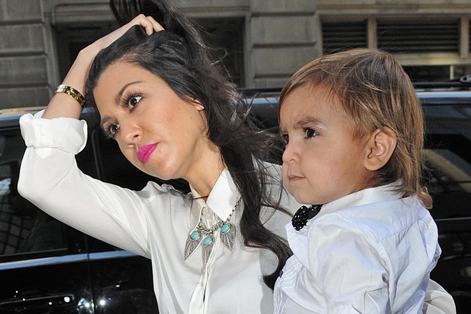 Kourtney Kardashian pranešė apie savo nėštumą