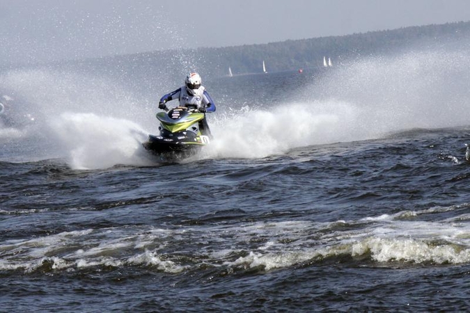 Kaune pavogti du brangūs vandens motociklai