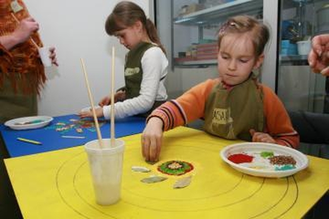Vaikams rengiama smagi kūrybinė laboratorija 