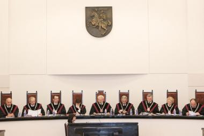 Prezidentė į Konstitucinio Teismo teisėjus siūlo E.Bieliūną