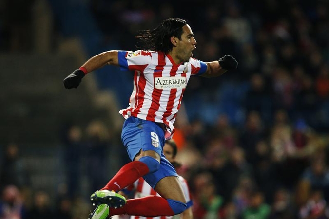 R. Falcao spjauna į „Real“ ir „Chelsea“ pasiūlymus