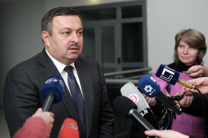 Atsistatydinti V.Navicką ragina 37 savivaldybės tarybos nariai iš 51