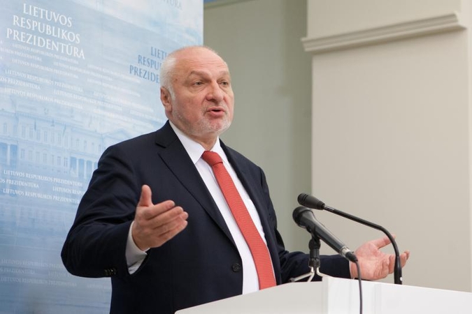 V. Mazuronis prasitarė, kas, jam nesant Seimo salėje, už jį balsavo