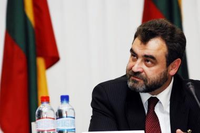 Užduotis Konstitucijos egzaminui ruošia E.Kūris (papildyta)