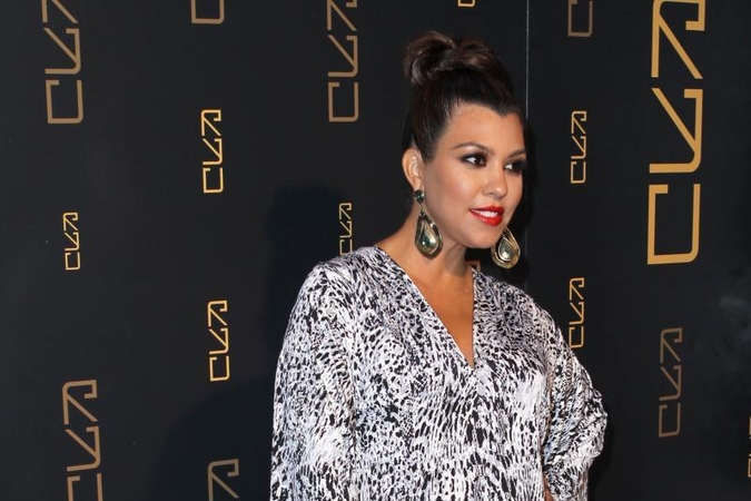 Kim Kardashian sesuo susilaukė mergaitės