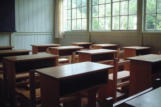 Vilniuje sumažės tautinių mažumų mokyklų, vidurinių išvis neliks
