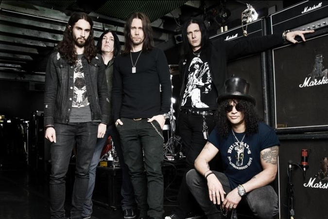 „Guns N‘ Roses“ gitaristas Slashas – jau Kaune!