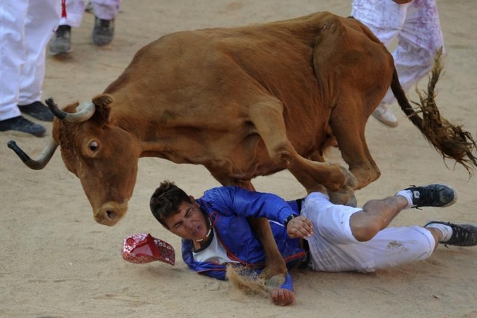 Pamplona: antrąją bulių bėgimo dieną subadytas australas 
