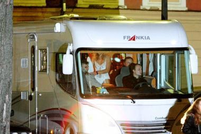 Už siekimą paveikti liudytoją gresia dar viena bausmė