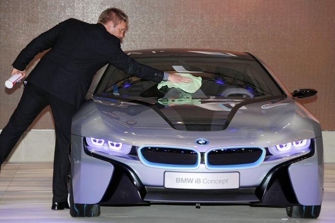 Tokijo automobilių paroda: kokios staigmenos laukia lankytojų?