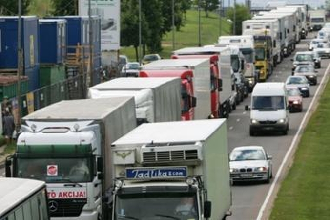 „Linavos“ įmonės pernai gavo 7,6 mlrd. litų pajamų