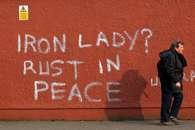 M. Thatcher mirtimi džiaugiasi angliakasiai, kuriuos ji nugalėjo