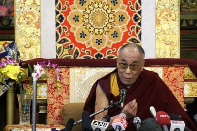 Dalai Lama: reikia kalbėtis su žmonėmis