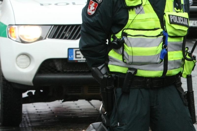 Vilniuje partrenktas dviejų automobilių žuvo pagyvenęs vyras