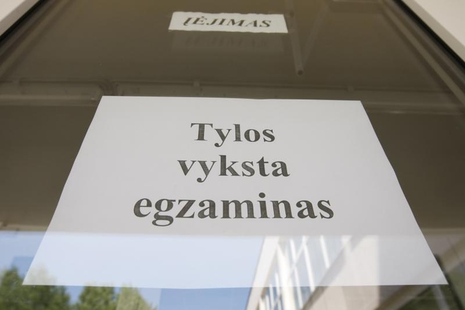 Abiturientus, kuriems lietuvių kalba nėra gimtoji, vertins atlaidžiau