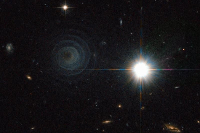 Kosminiai „Hubble“ šedevrai (1): tobuliausia geometrinė struktūra
