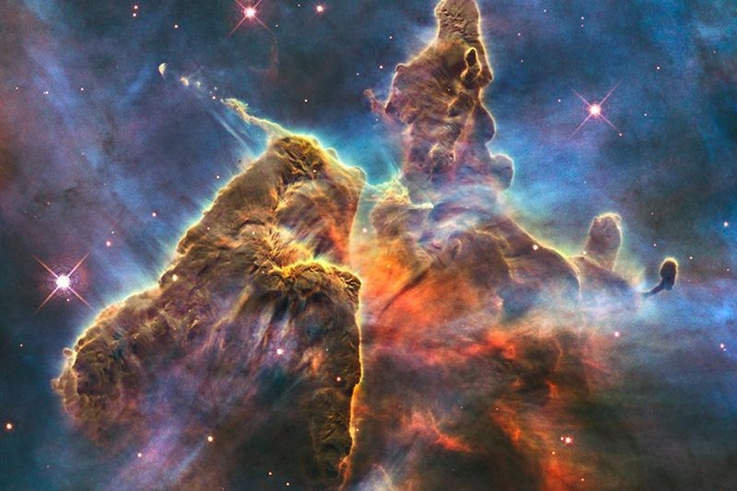 Kosminiai „Hubble“ šedevrai (2): „žvaigždžių lopšelio“ bokštas
