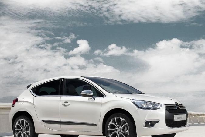 Kompaktinis automobilis estetams - "Citroen DS4"