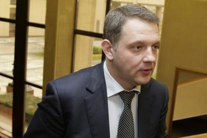 Ministras žada mažinti administracinę naštą transporto verslui 