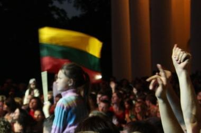 Strategija: Lietuvai išorės grėsmė - ekonominė ir energetinė priklausomybė, vidaus - netolygi socialinė raida
