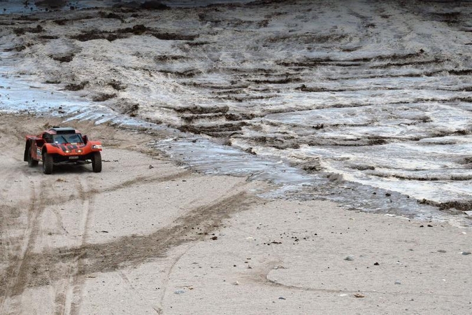 Ilgiausiąjį šių metų Dakaro ralio etapą lietuvių ekipažas baigė 68-as