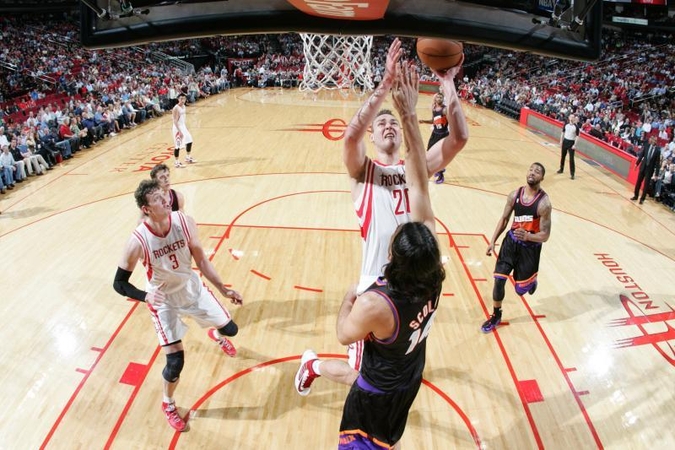 D-Mo buvo arti dvigubo dublio, „Rockets“ iškovojo svarbią pergalę