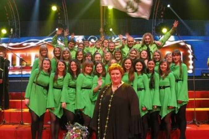 Choras „Jaunystė“ TV projekte prašo kauniečių paramos