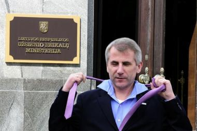 V.Ušackas atsistatydina (papildyta 10.55 val.)