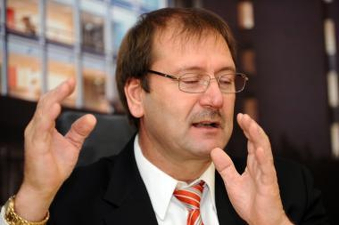 Teismas vėl galės grįžti prie Darbo partijos bylos