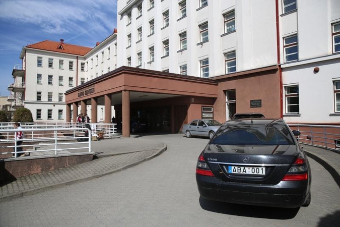 V. Uspaskichas teismo posėdį išmainė į vizitą Kauno klinikose