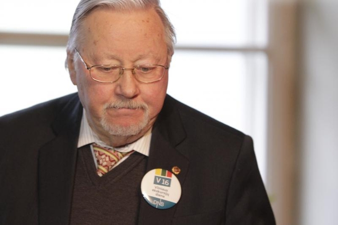 V.Landsbergis: Vilniuje trūksta paminklų J.Basanavičiui ir Laisvei