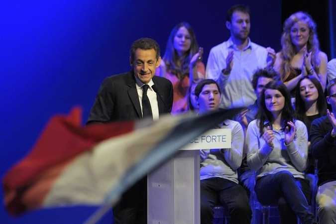 M.Kadhafi režimas buvo sutikęs finansuoti N.Sarkozy rinkimų kampaniją