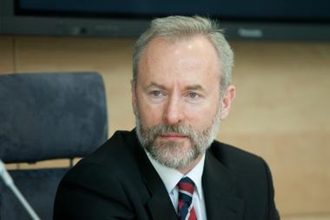 Konservatoriai sako norintys, kad merus rinktų žmonės