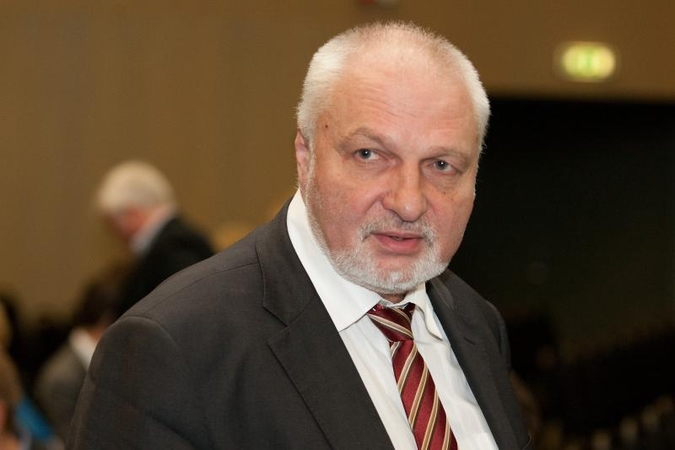 Seimas svarstys dar vieną pasiūlymą įvesti progresinius mokesčius