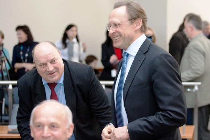 Konservatoriai ketina kreiptis į teisėsaugą dėl galimo pasiklausymo