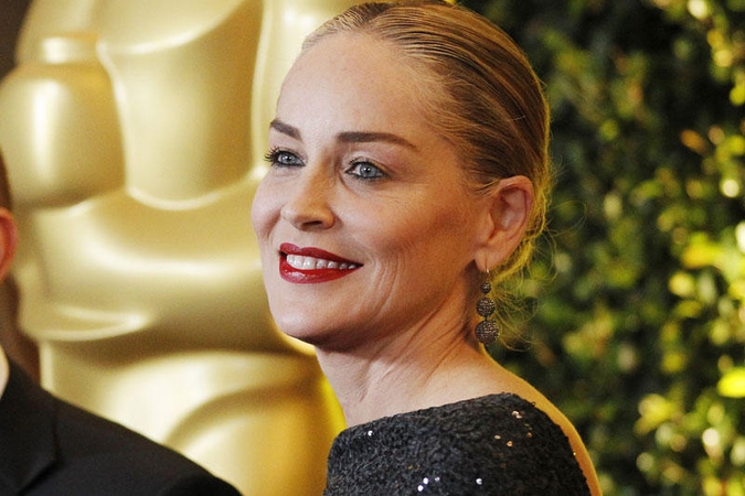 Sharon Stone jausmingame trileryje vaidins neištikimą žmoną